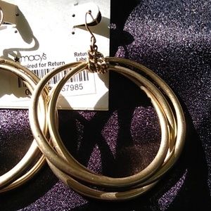 Kenneth Cole Jewelry - Kenneth Cole Matte Gold Earrings NWT Kenneth Cole Jewelry - Kenneth Cole Matte Gold Earrings NWT